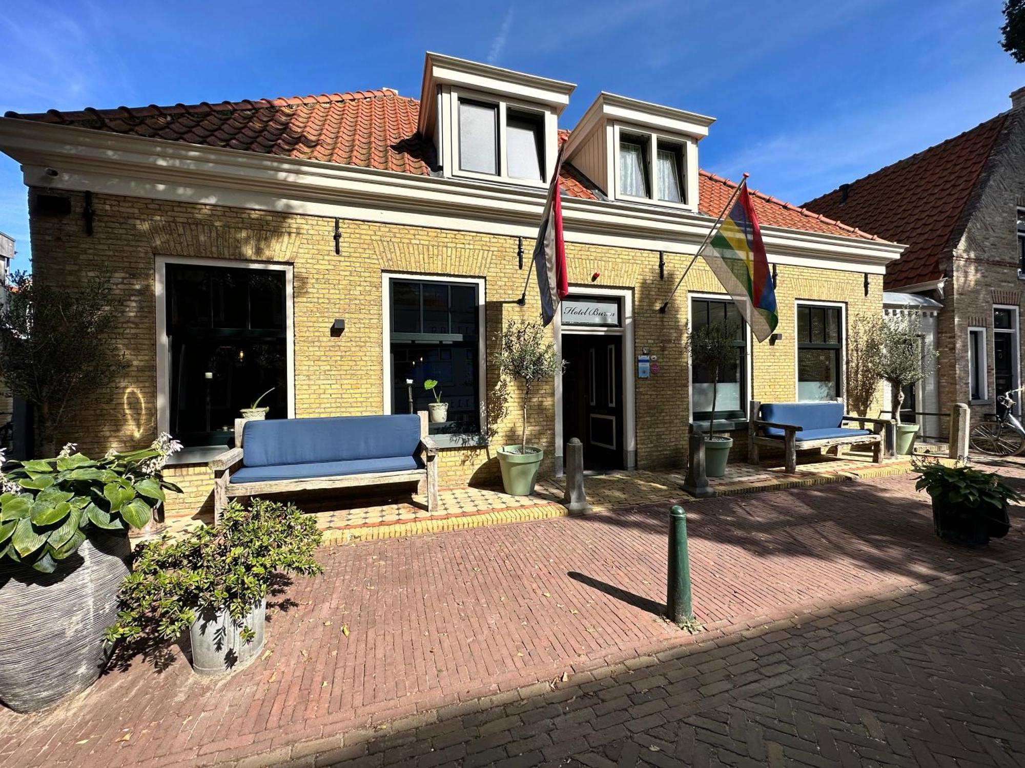 Hotel Buren West-Terschelling Exterior photo